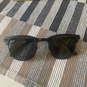 Ray-Ban Clubmasters Black Matte Metal
